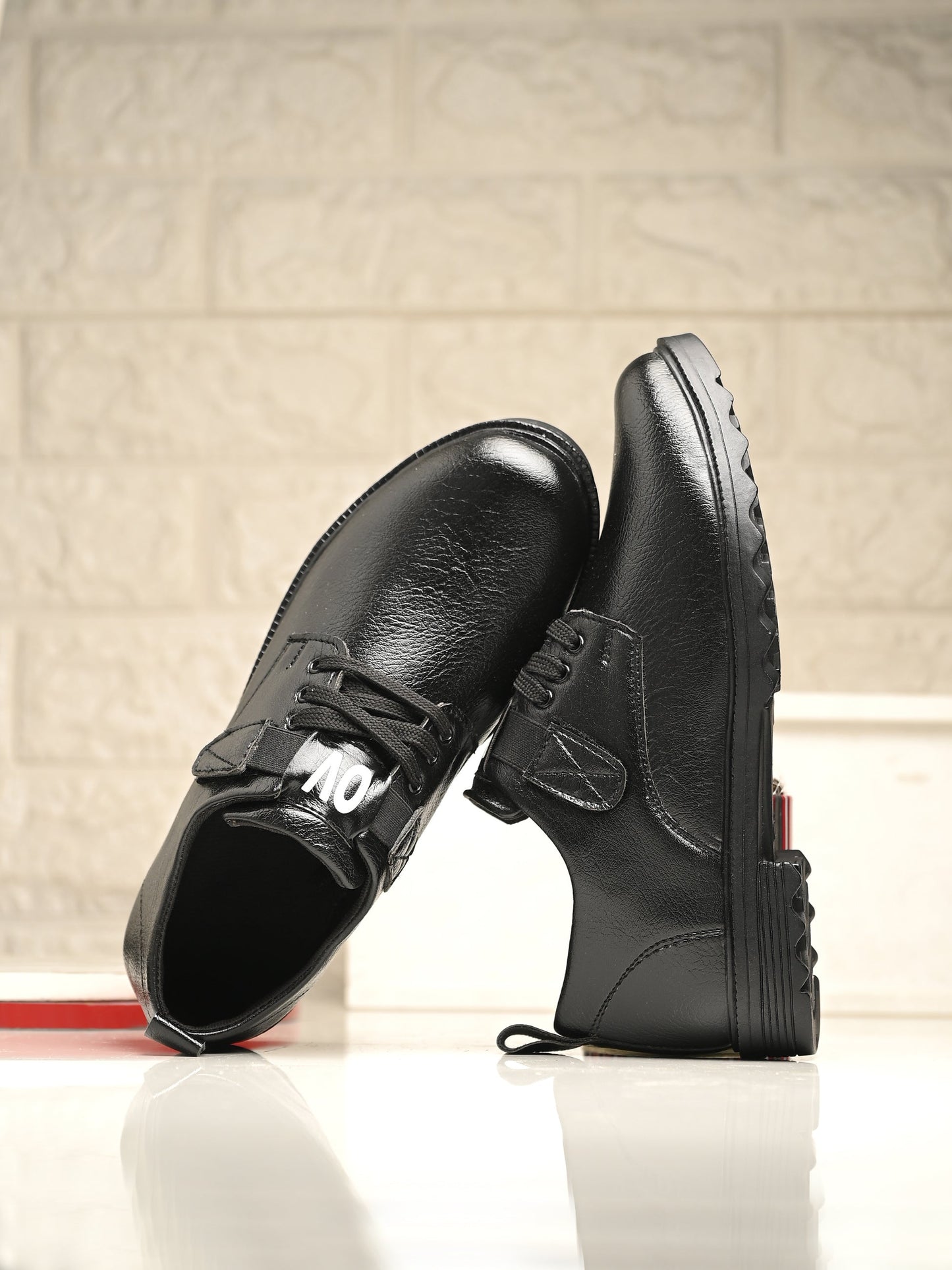 18894 Black Casual Shoes for Men - Comfortable & Stylish